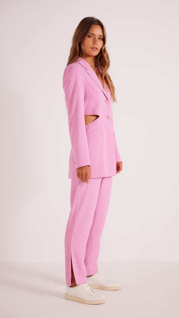 【よっさん 様】Taylor Made ジップアップジャケット　ピンク　L Minkpink Allie Cut Out Blazer – CHROME
