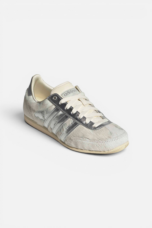 Adidas Japan women's sneaker in Cream White and Silver, showing the serrated 3-Stripes and low-profile T-toe