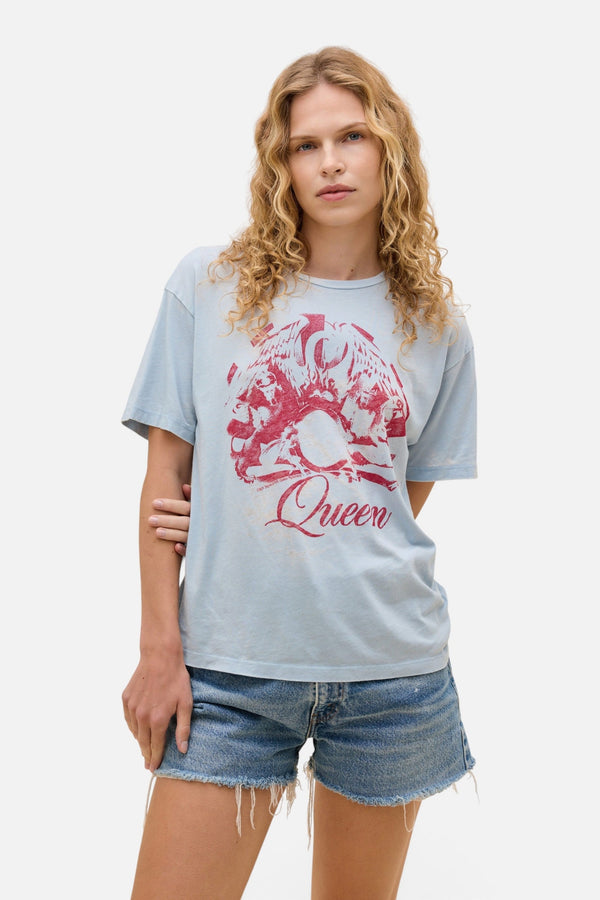 Daydreamer Queen Best Friend Burnout Boyfriend Tee in Powder Blue