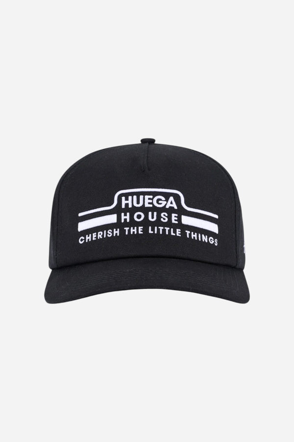 Huega House Umage | Black Hat
