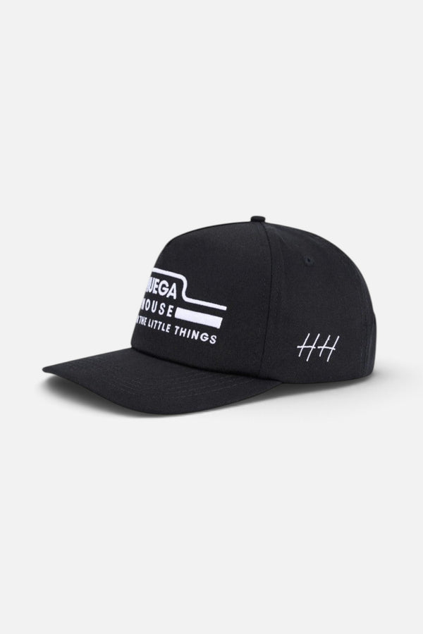 Huega House Umage | Black Hat