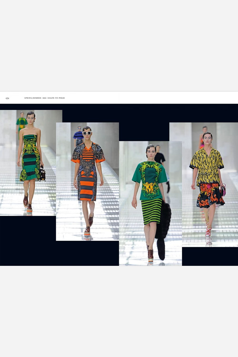 【 新品 】PRADA CATWALK Prada Catwalk: The Complete Collections – CHROME