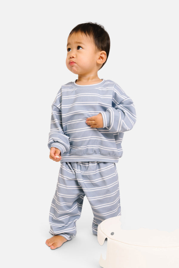 Kids Sweatsuit in Sky Stripe