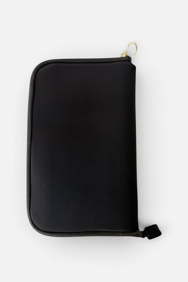 Kusshi Beauty Organizer in Black with French Pink Interior
