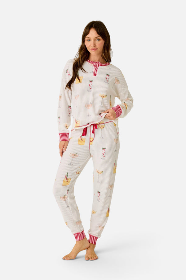 PJ Salvage Women's Ski Jammie Classics Cocktail Print Long Sleeve PJ Set in Ivory