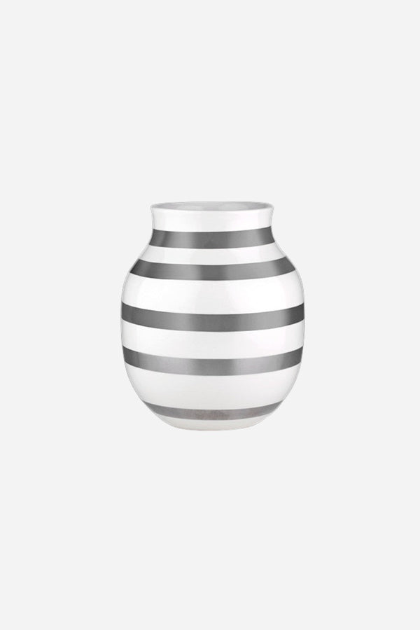 Rosendahl Kähler Omaggio Vase in Silver - 7.9 in