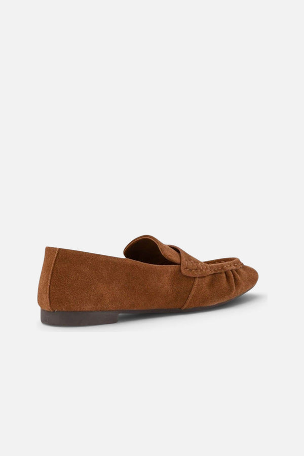 Seychelles Day Trip Loafer in Tan