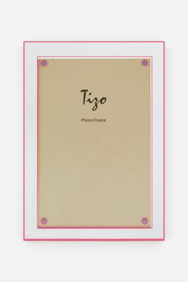 Tizo 4x6 Lucite Frame with Pink Border