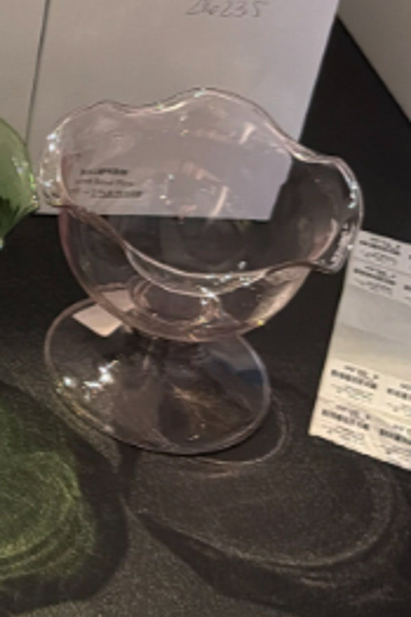 Tizo Glass Footed Bowl in Pink