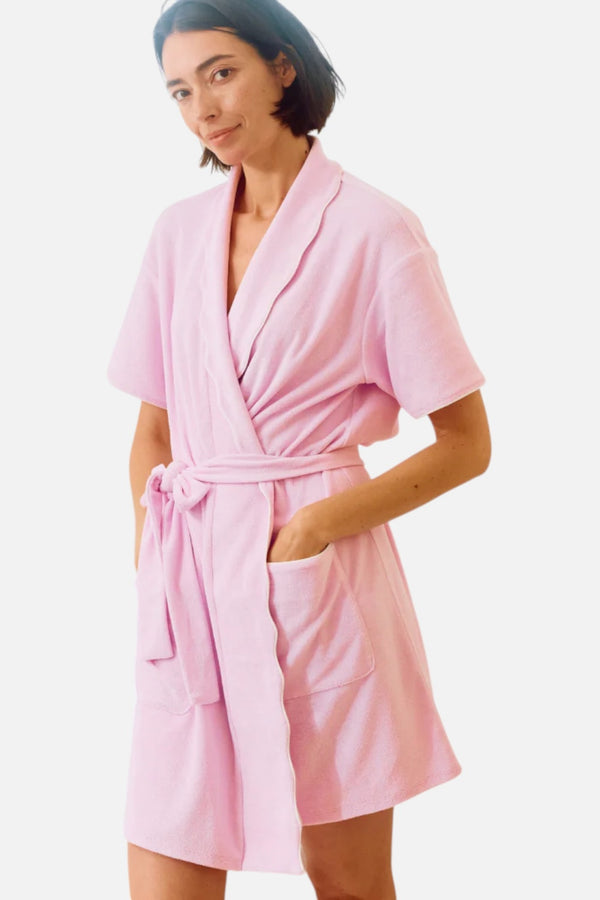 Weezie Scallop Short Robe in Hyacinth
