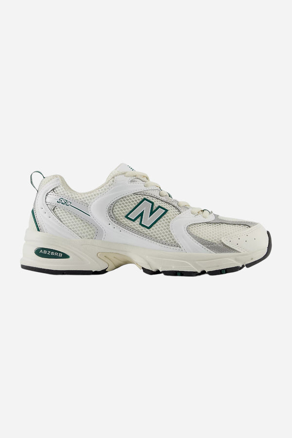 New Balance Unisex 530 Sneakers in Sea Salt White / Marsh Green