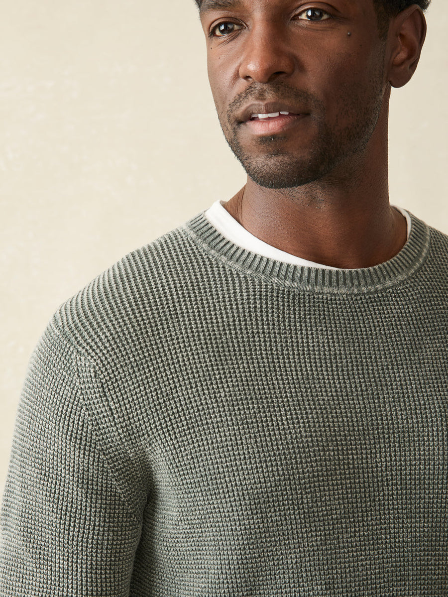 Faherty Sunwashed Crewneck Sweater in Mountain Olive