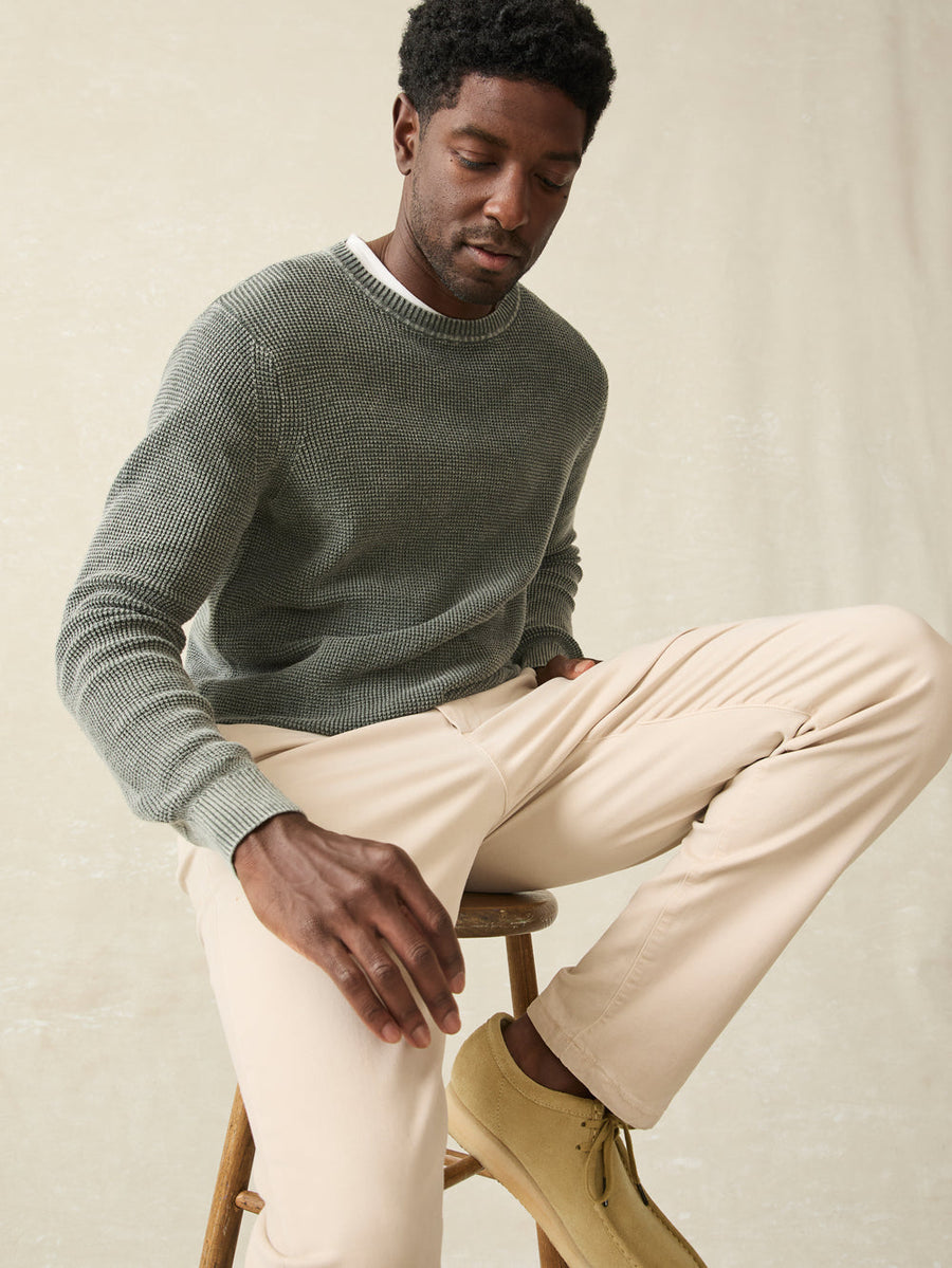 Faherty Sunwashed Crewneck Sweater in Mountain Olive