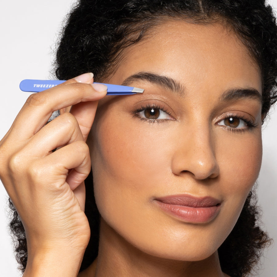 Tweezerman Slant Tweezer in Lapis Blue