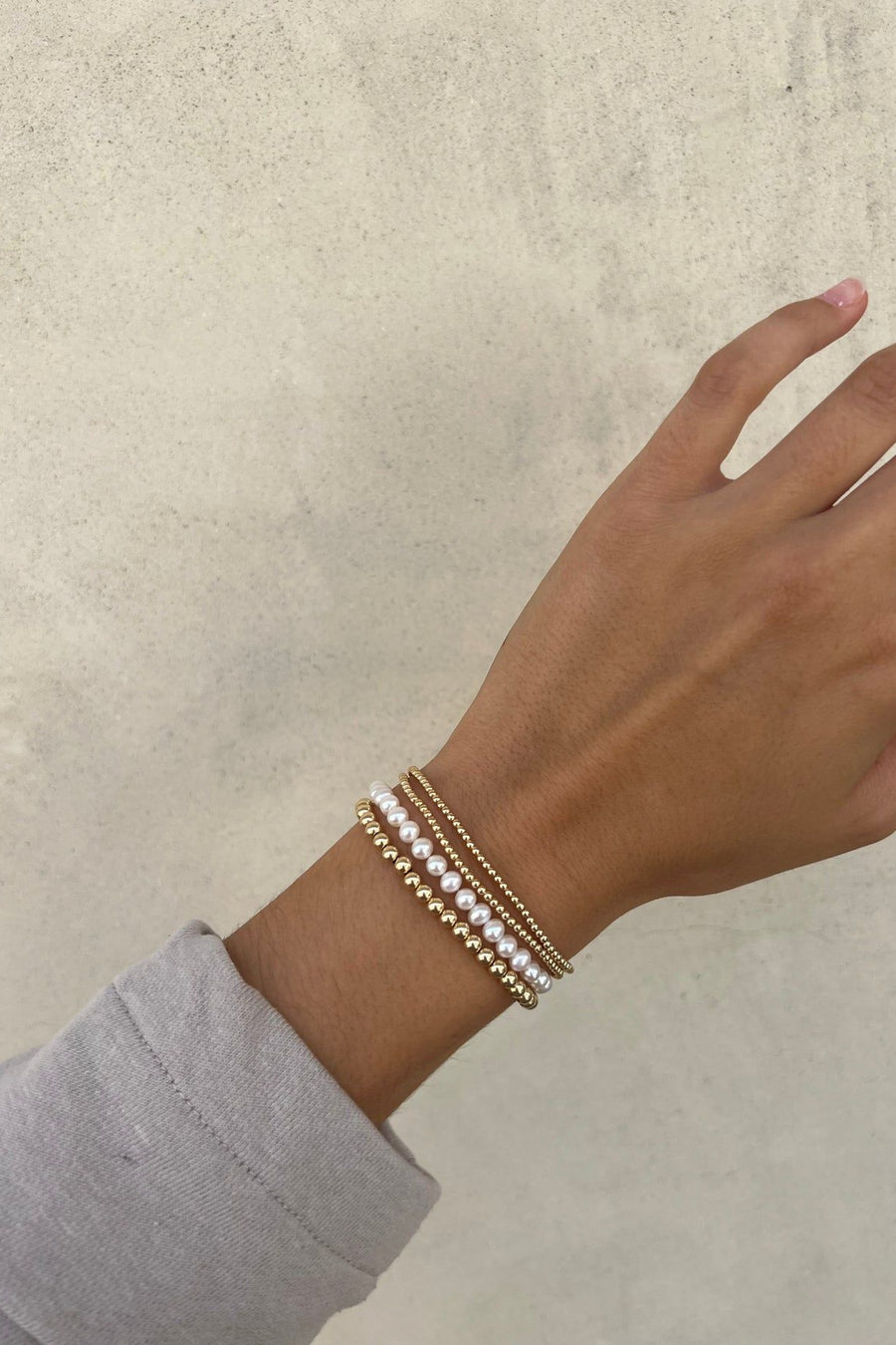 2mm Yellow Gold Filled Bracelet With White Pearl – back view