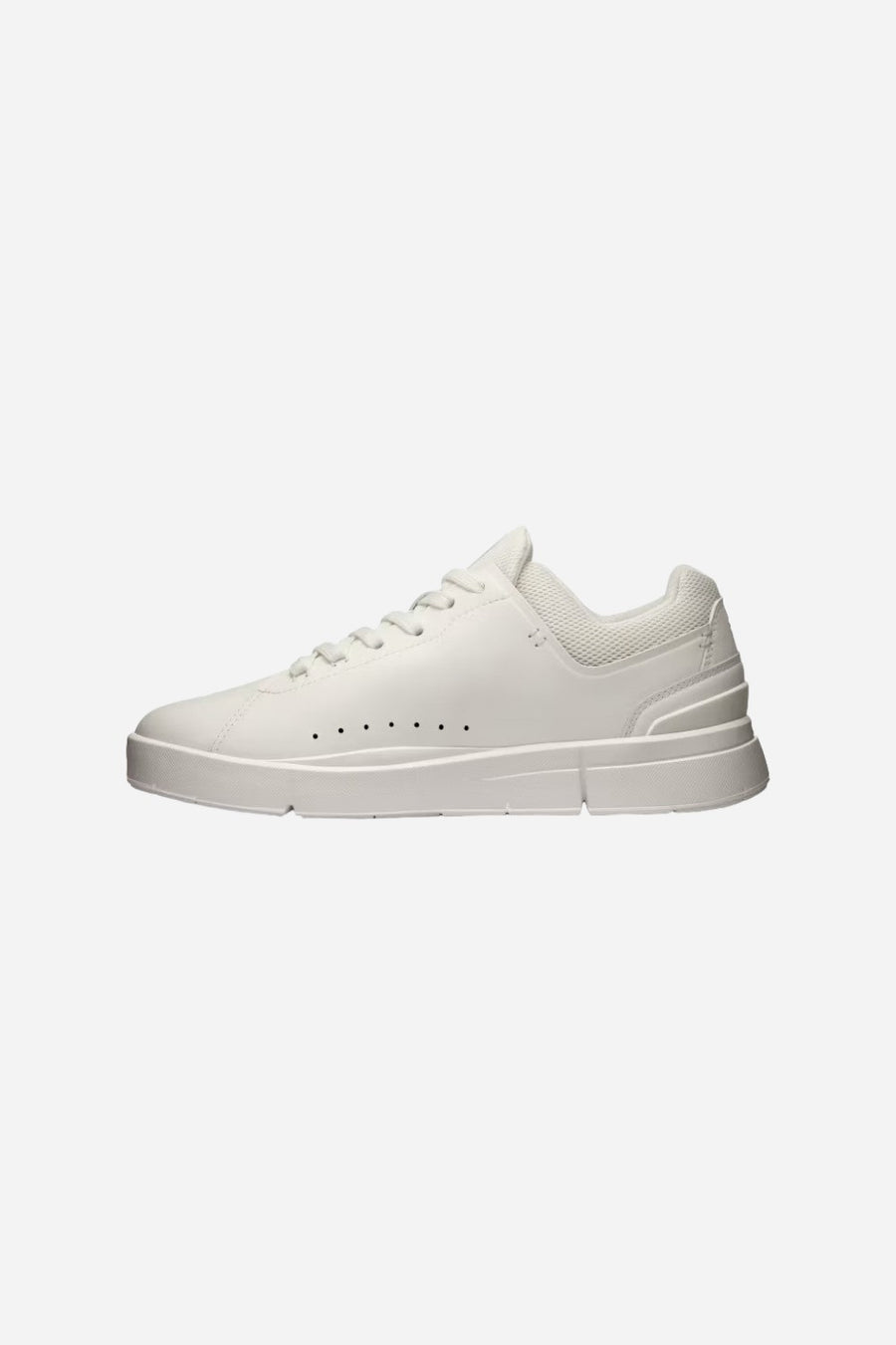 On Running Womens The Roger Advantage Sneakers in All White