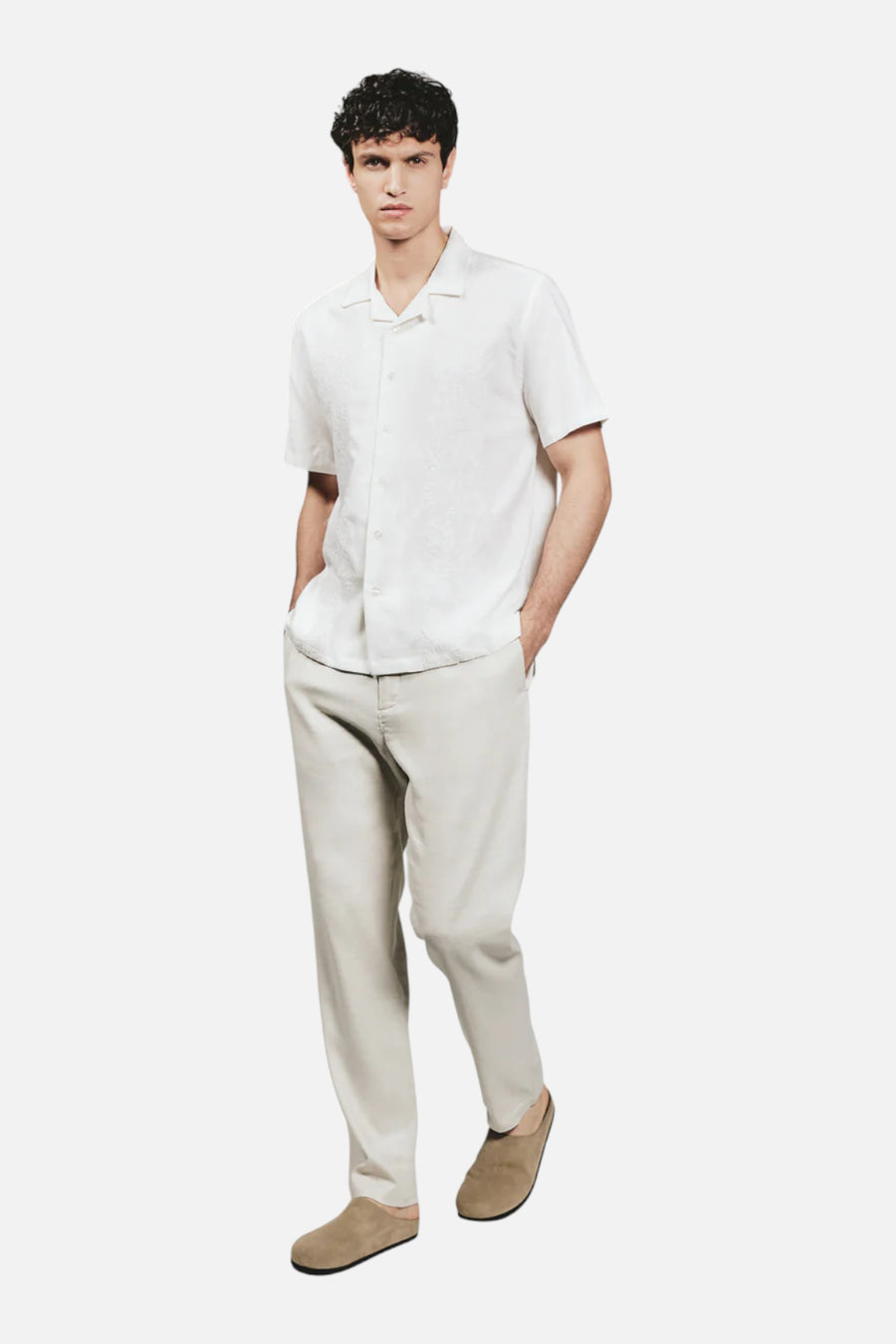 7 Diamonds Aurelio Camp Shirt in White – on model