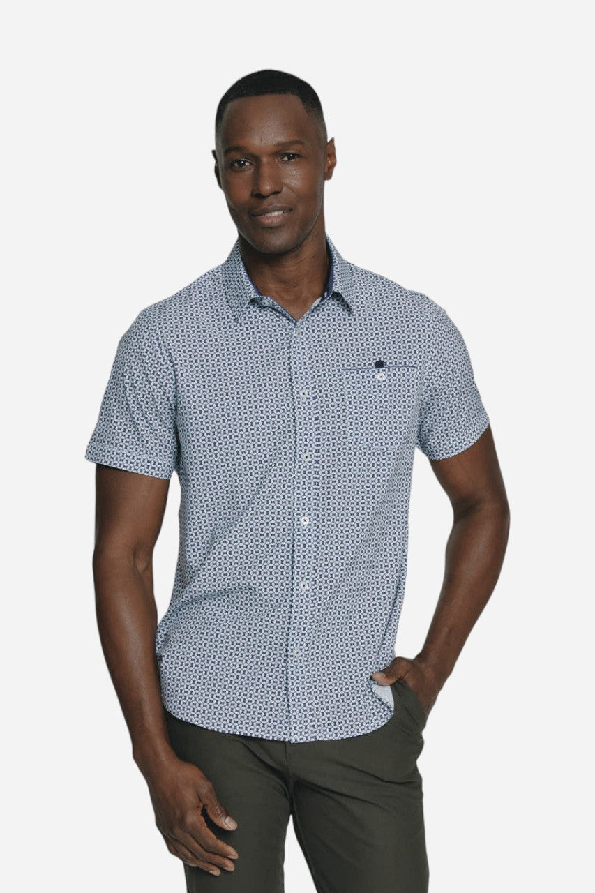 7 Diamonds Halden Short Sleeve Shirt in Coral – front view