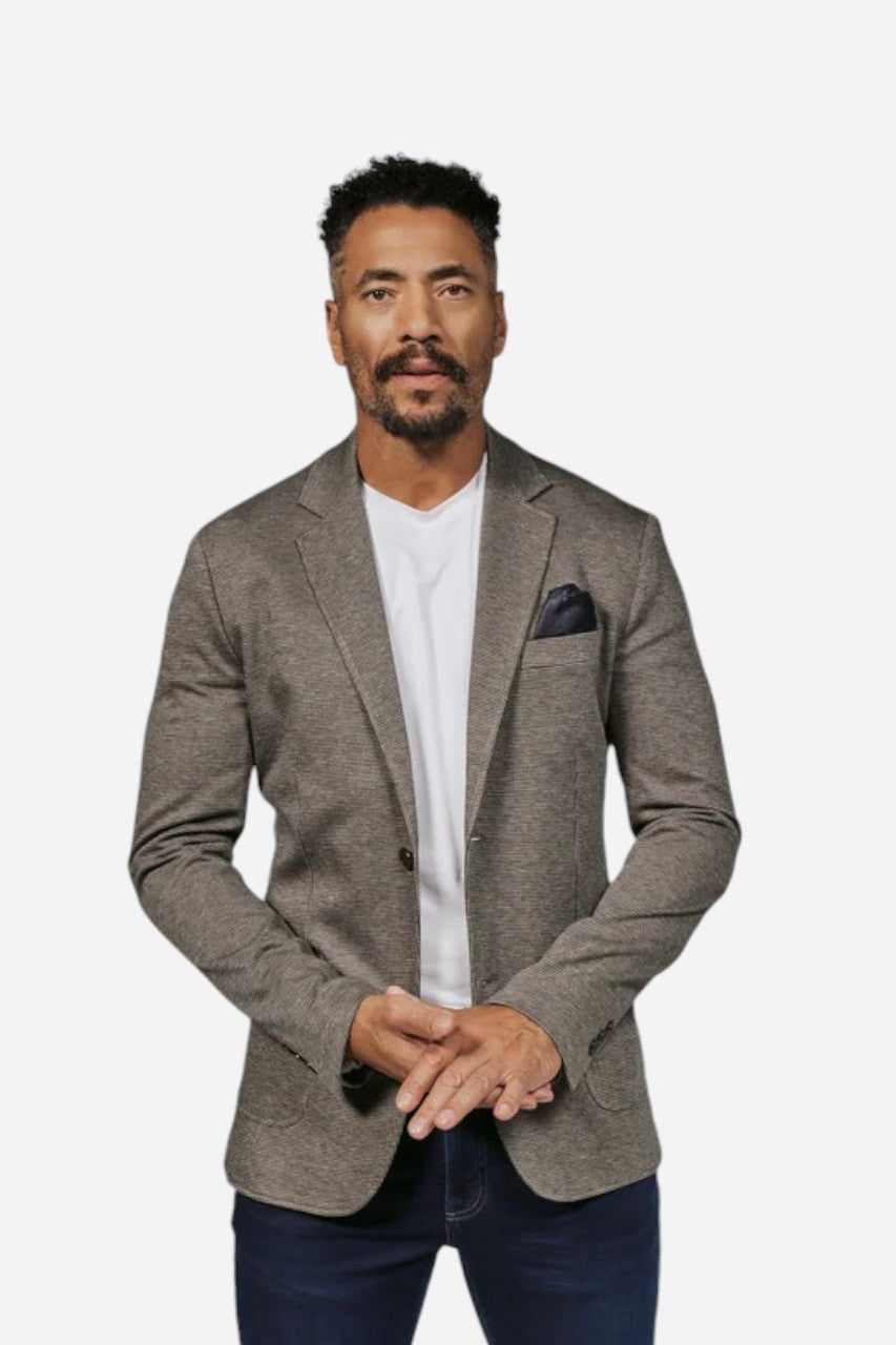 7 Diamonds Lafayette Blazer Brown – front view