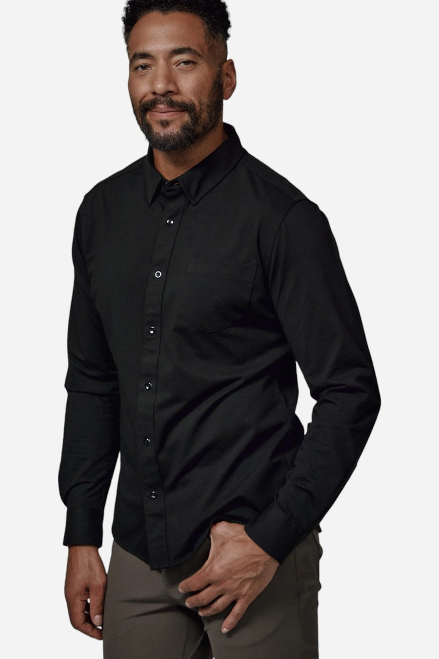 7 Diamonds Oxford Stretch Black – on model