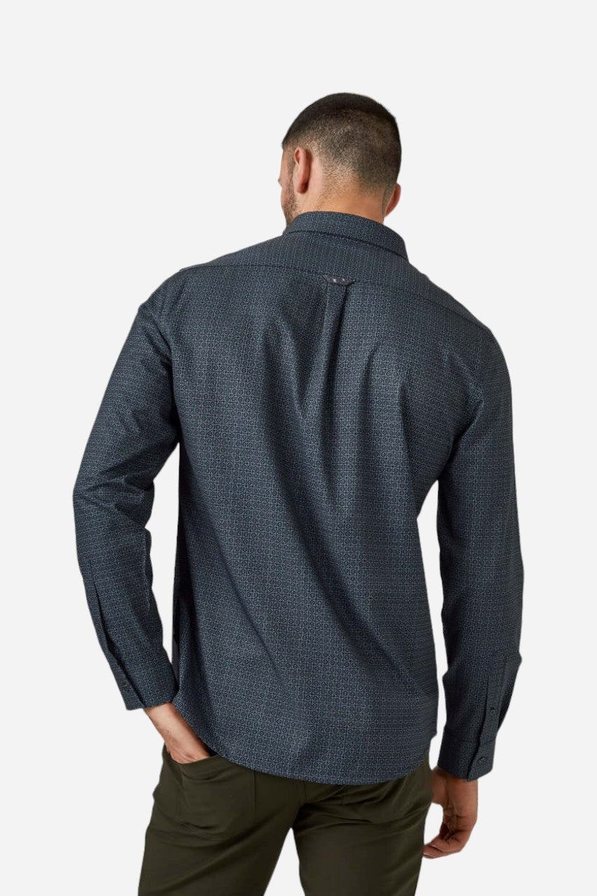 7 Diamonds Pacos Long Sleeve Shirt in Black – back view