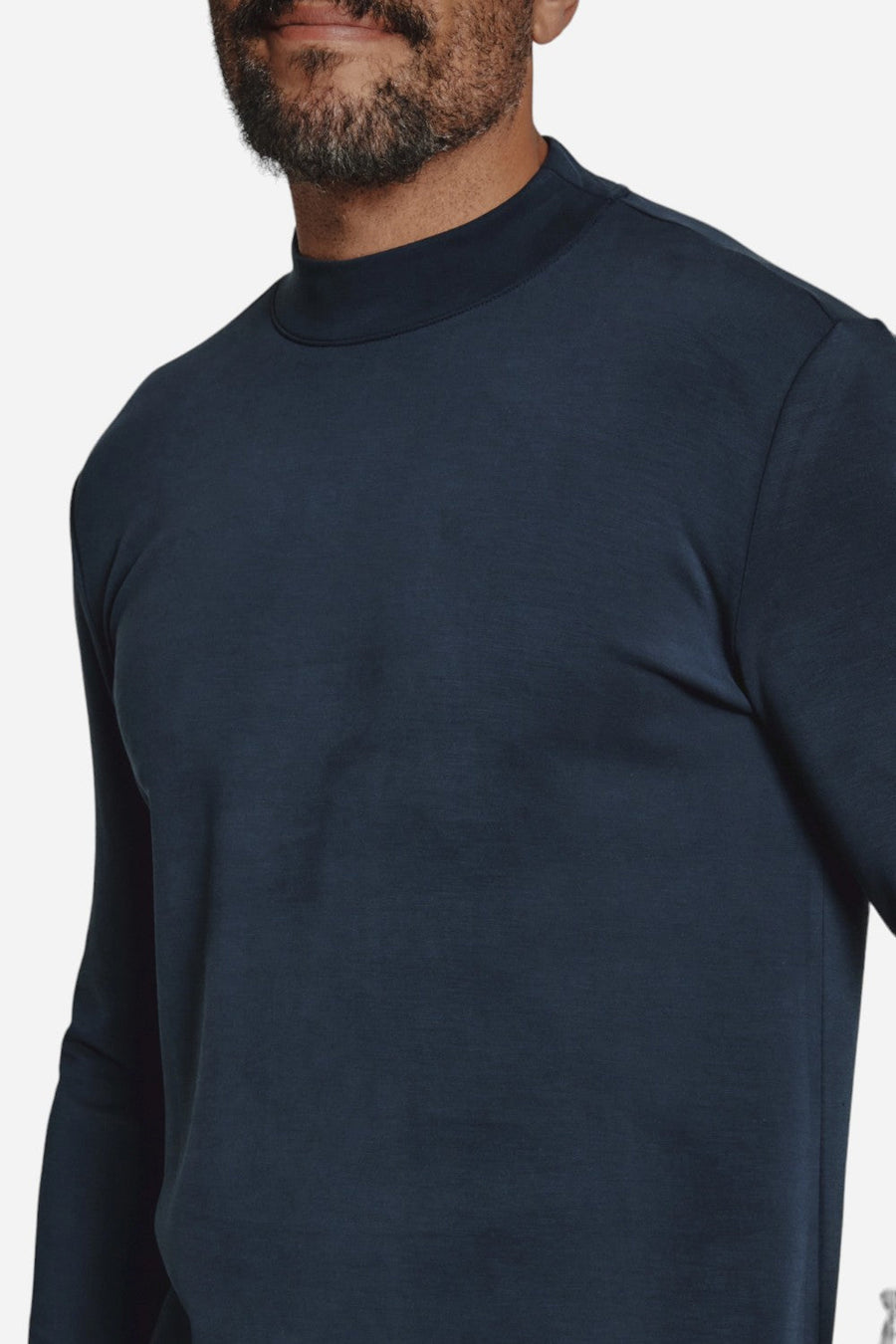 7 Diamonds Rev Mock Neck Navy – back view