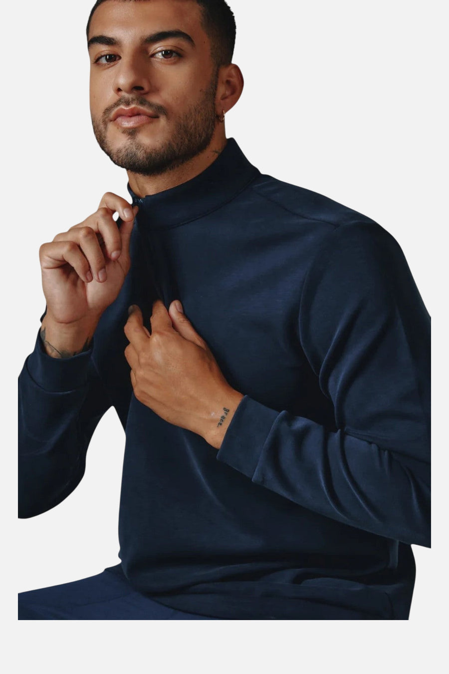 7 Diamonds Rev Quarter-Zip in Navy – detail