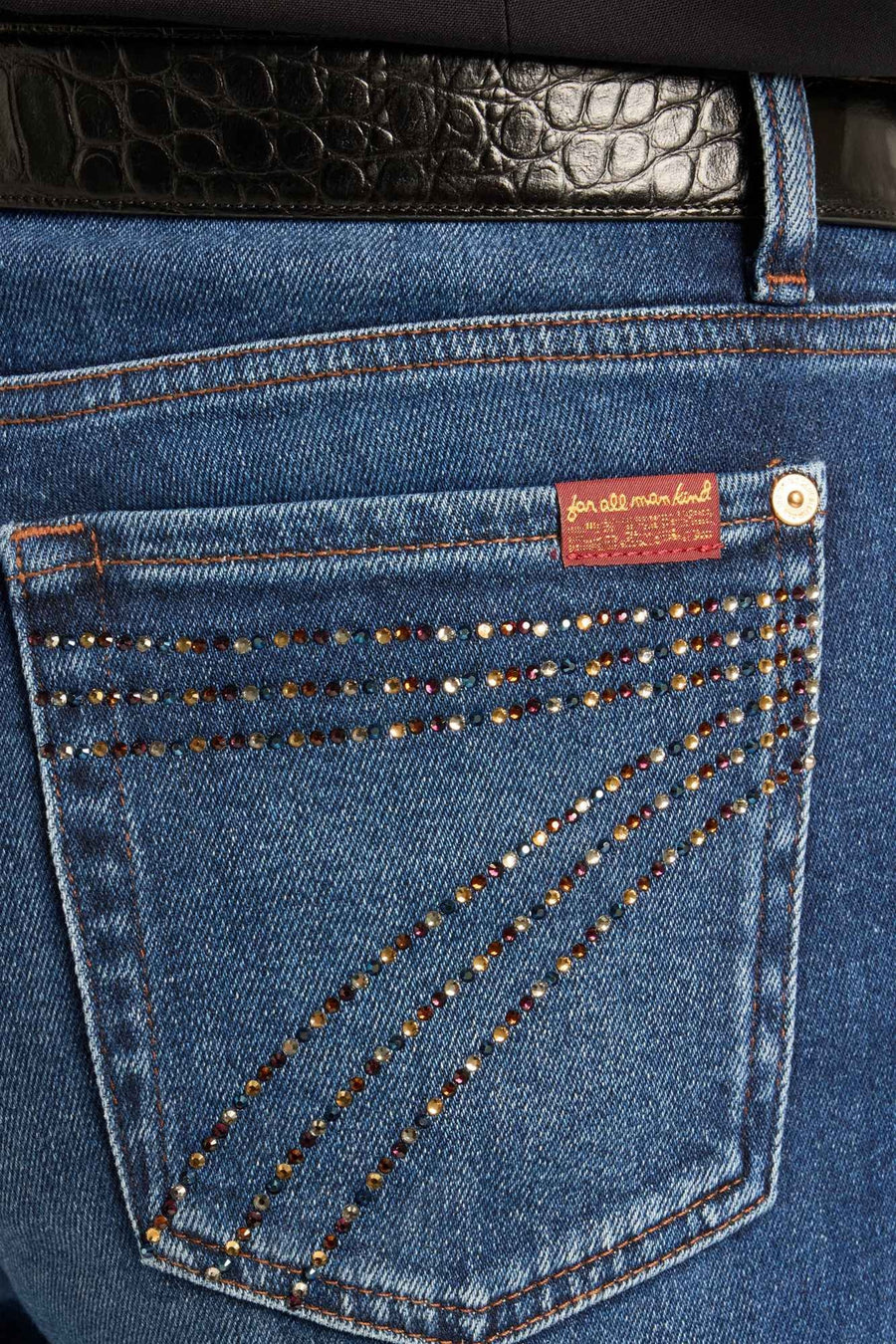 7 For All Mankind Dojo Flare Jean in Slim Illusion Blueleaf – detail