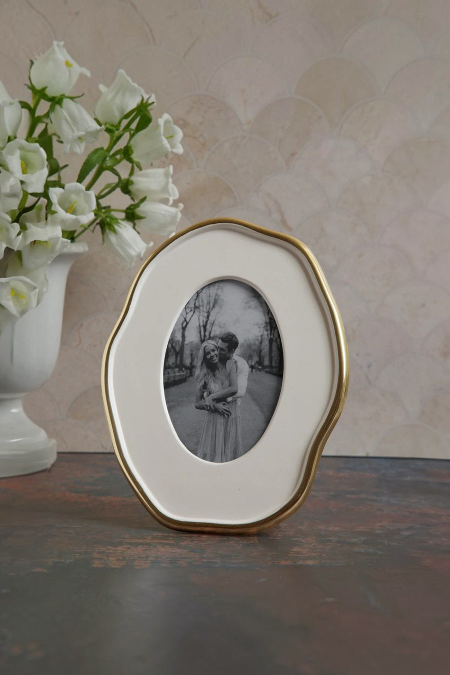 Beatriz Ball Encanto Ducca White 4X6 Picture Frame