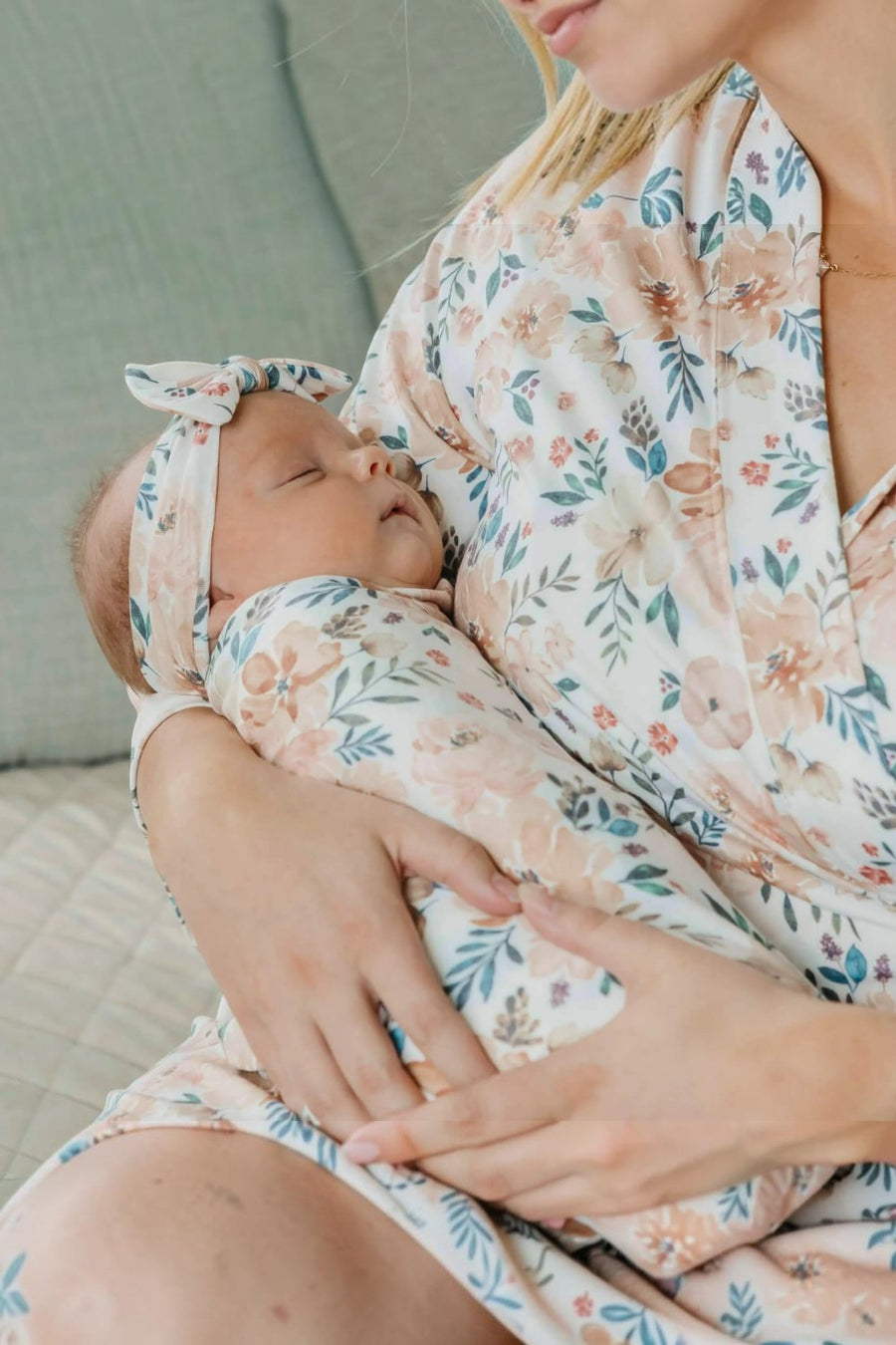 Copper Pearl Autumn swaddle blanket, print detail.