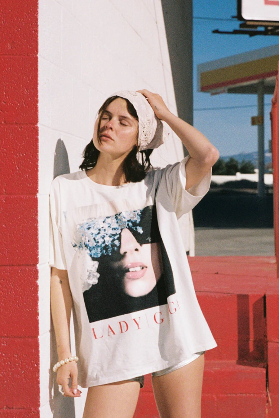 Daydreamer LA Lady Gaga The Fame Merch Tee in Vintage White