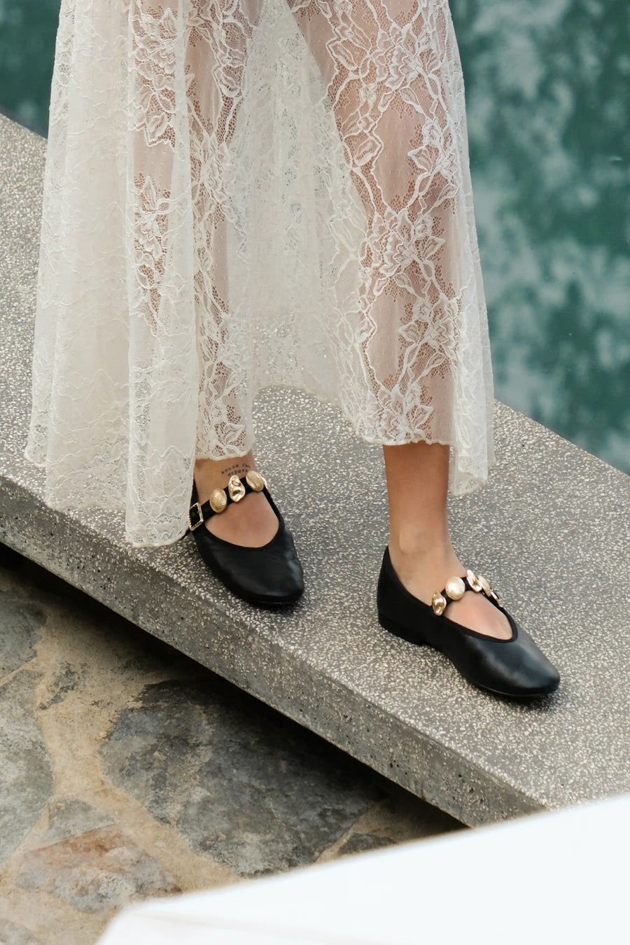 Dolce Vita Relan Ballet Flats Black Leather