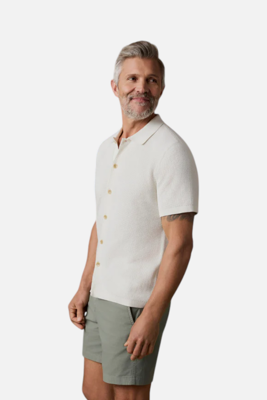 Faherty Short Sleeved Sunwashed Sweater Shirt in White Shell