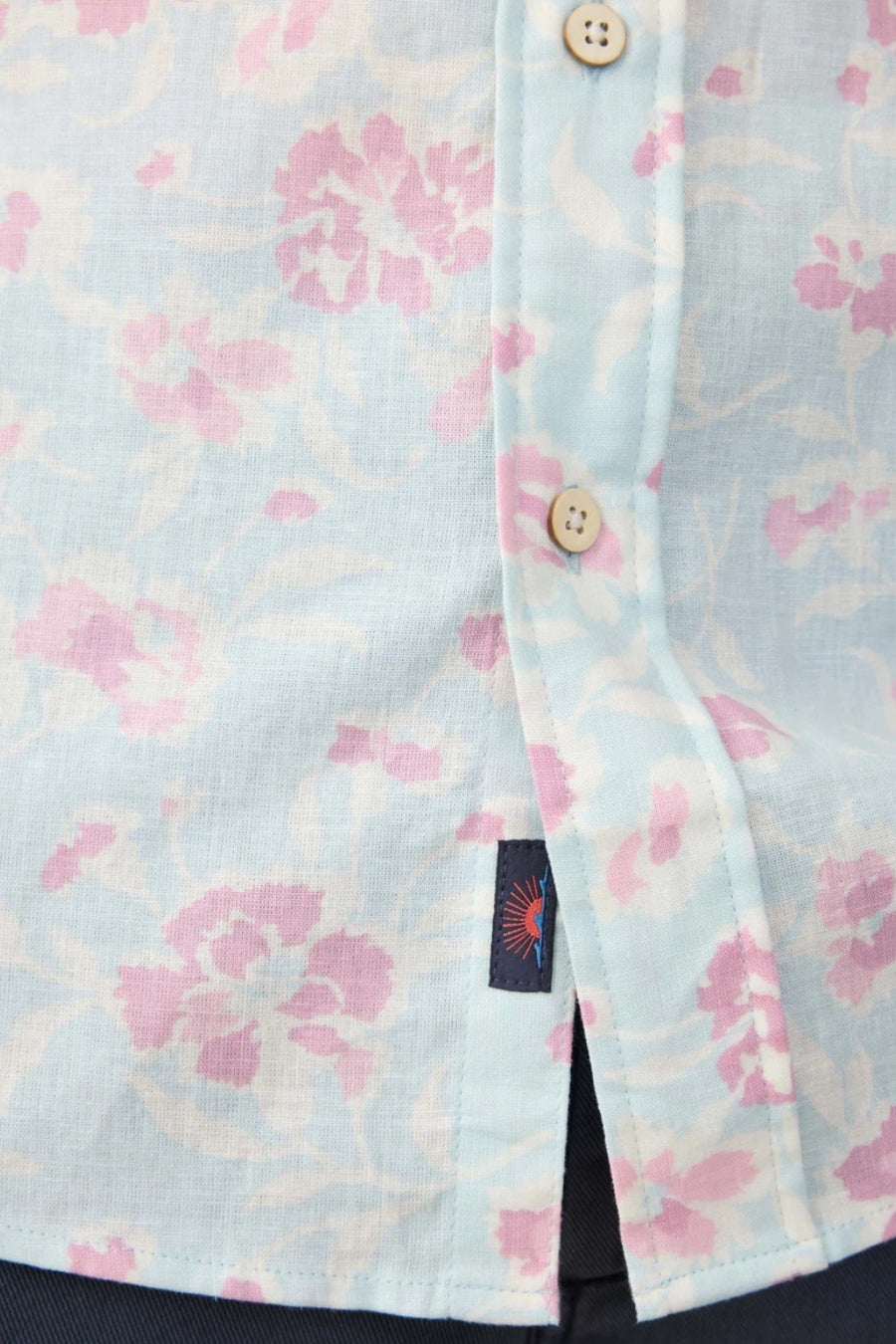 Faherty Short-Sleeve Breeze Shirt in Clear Waters Blossom