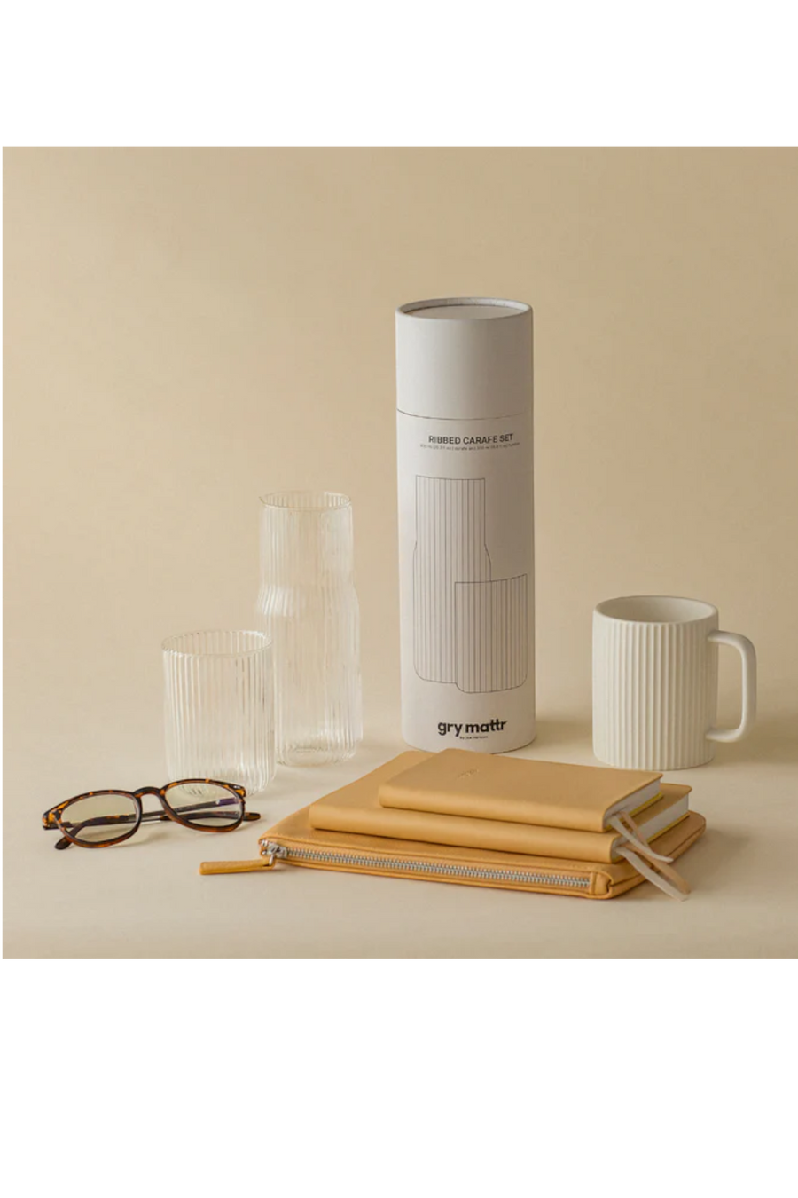 Gry Mattr Ribbed Carafe and Cup Set in Clear