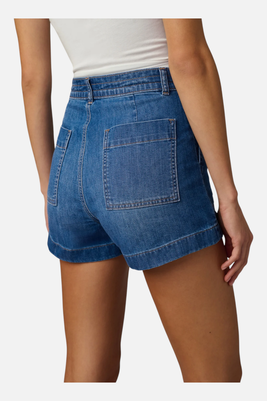 Joes Jeans Madeline High Rise Short in Courage