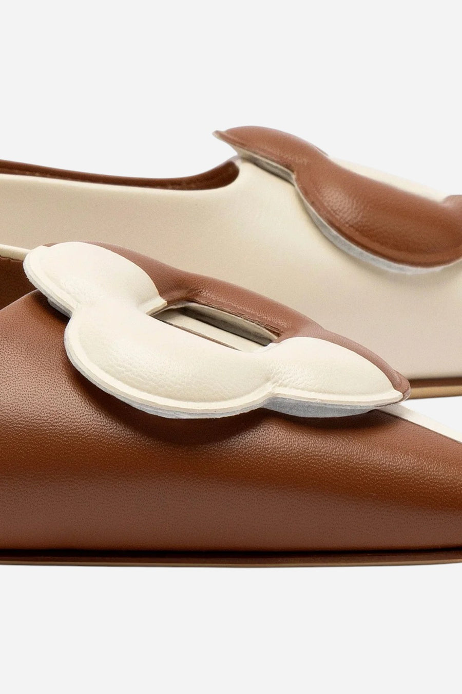 Larroude Flora Pump in Caramel & Ivory Leather