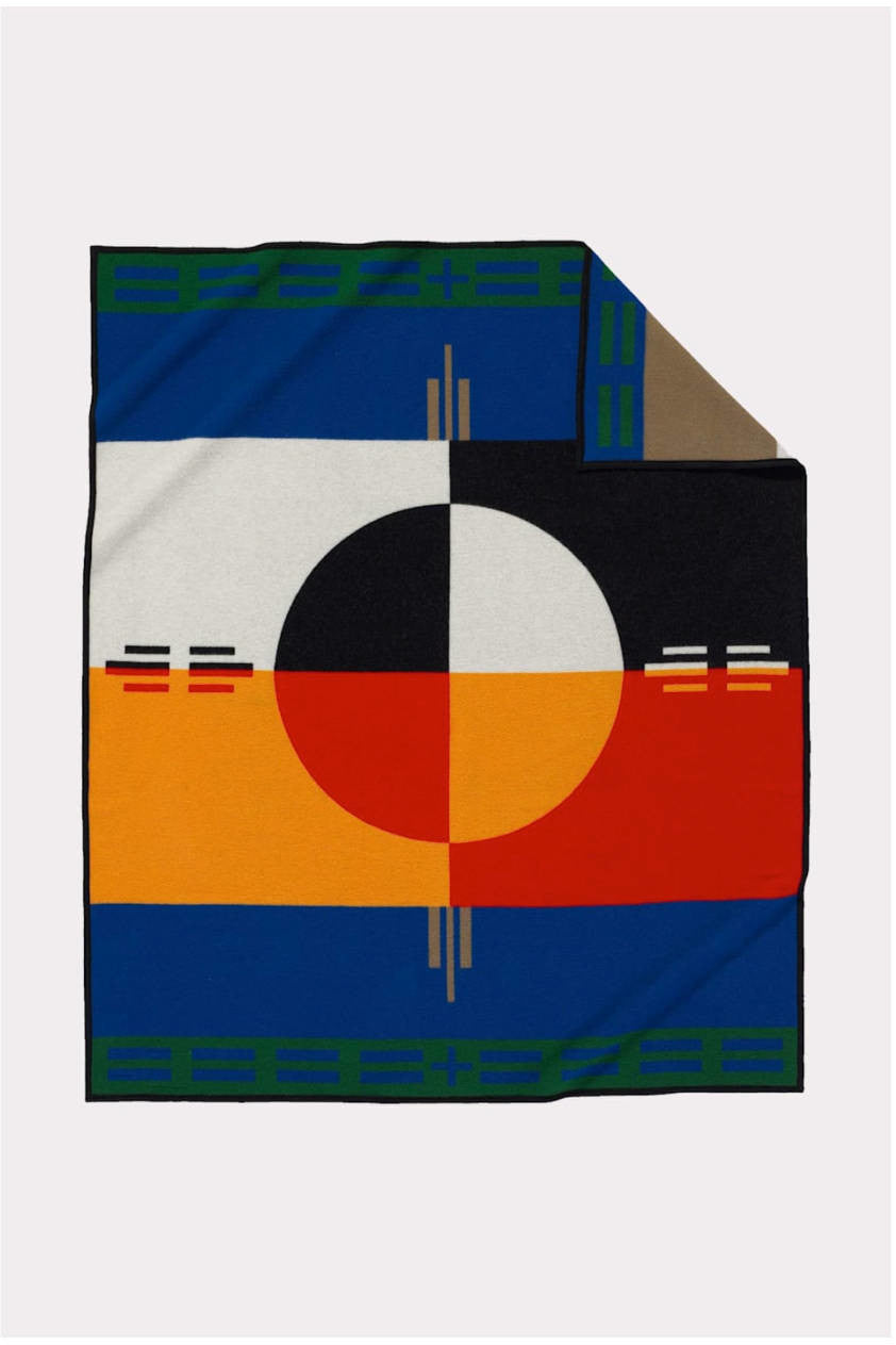 Pendleton Legendary Jacquard Robe in Circle of Life Khaki