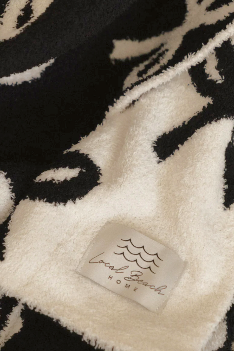 Kid's Local Beach Baby Bow Luxe Blanket in Black/Cream