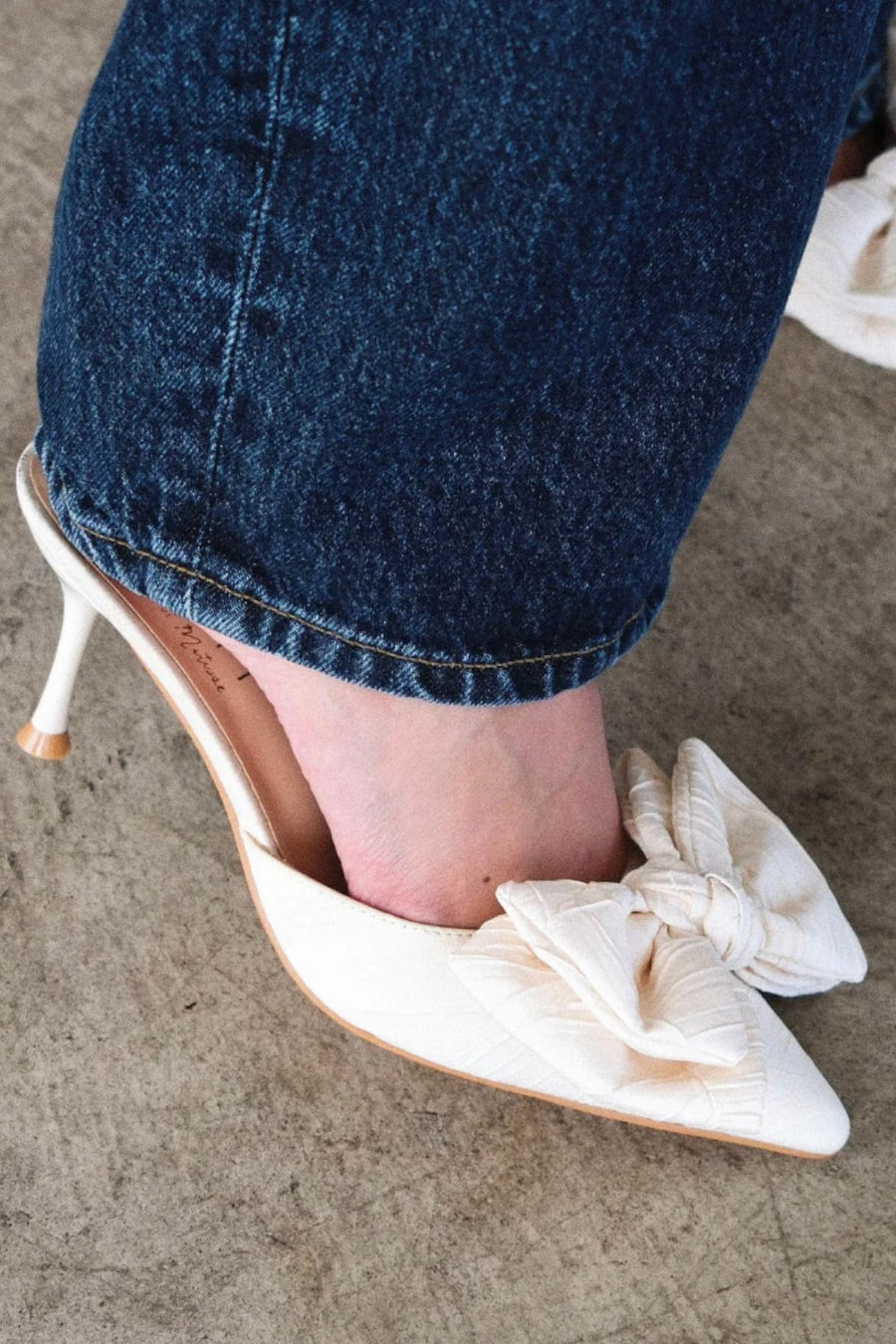 Matisse Goldie Heeled Mule in Cream