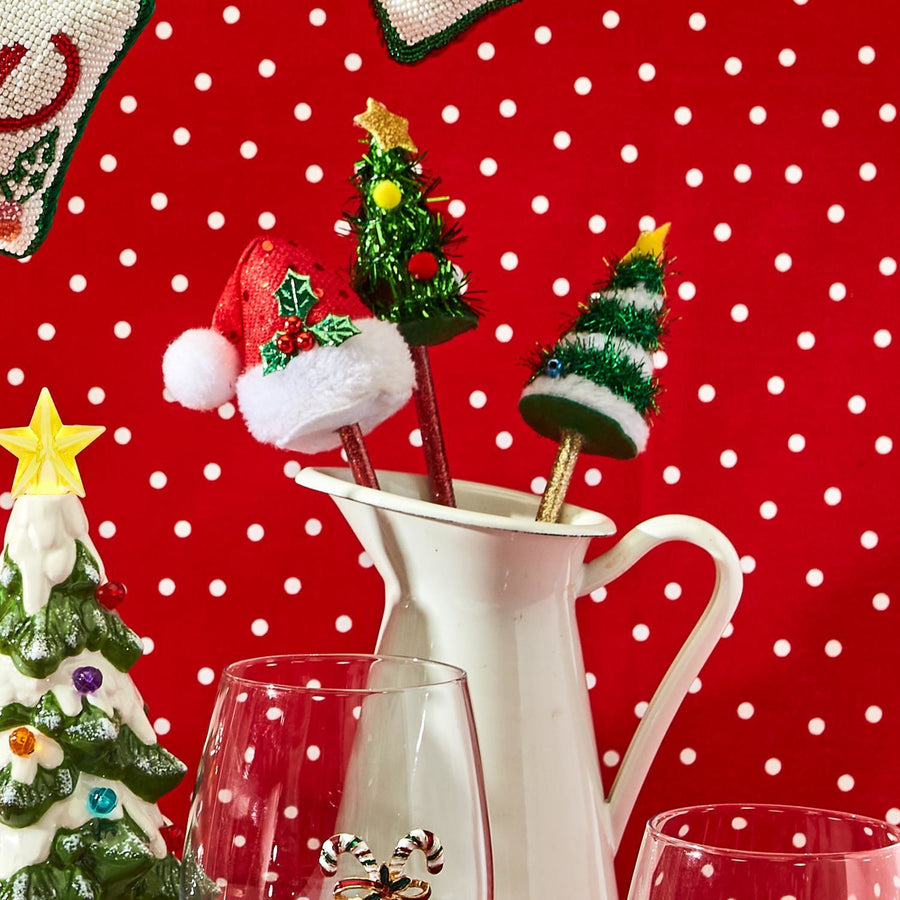 Two's Company Merry & Bright Pen in Red Hat with Holly Leaf