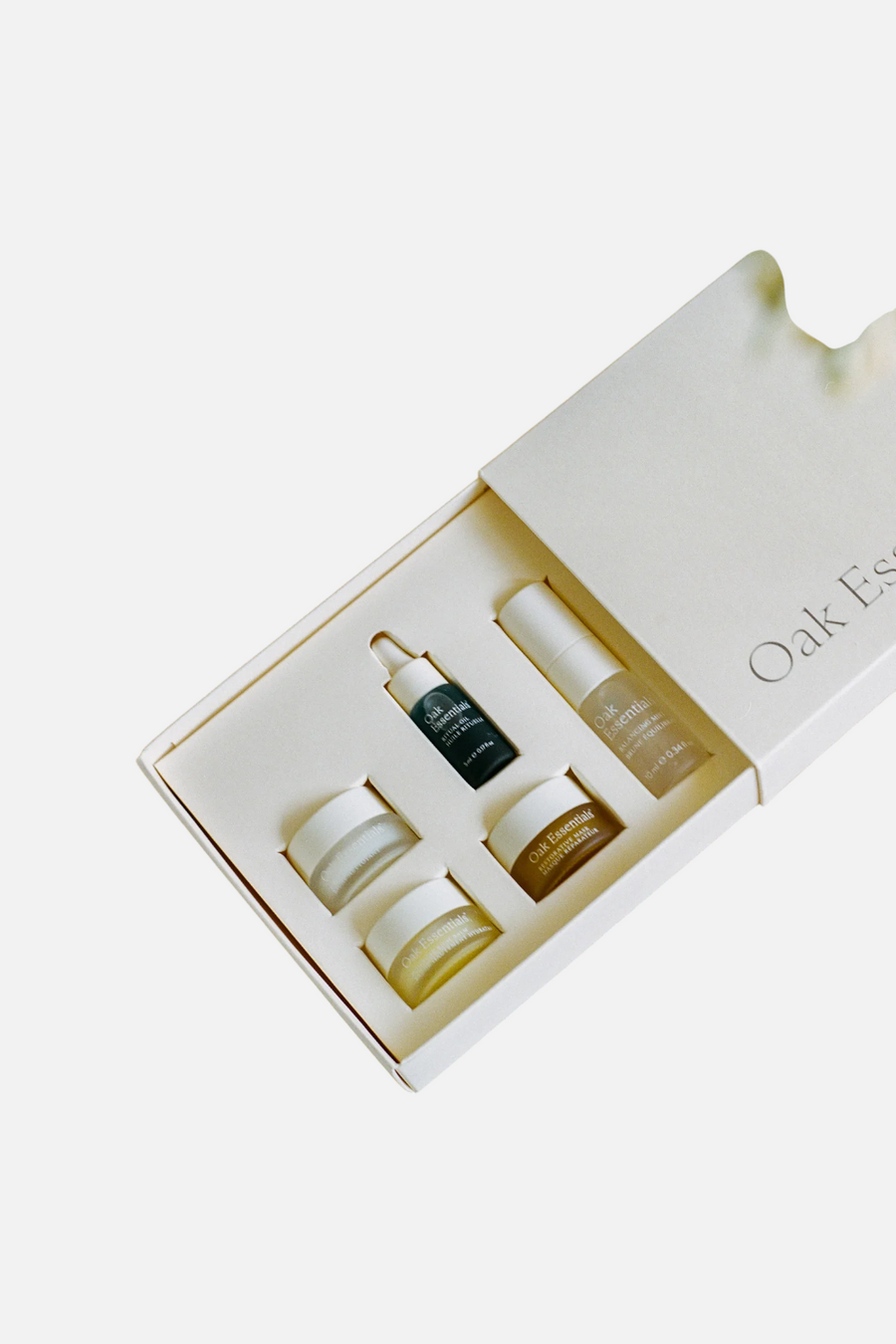 Oak Essentials Mini Routine – side view