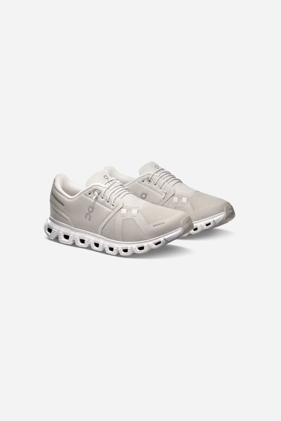 On Running Men's Cloud 6 in Pearl/White