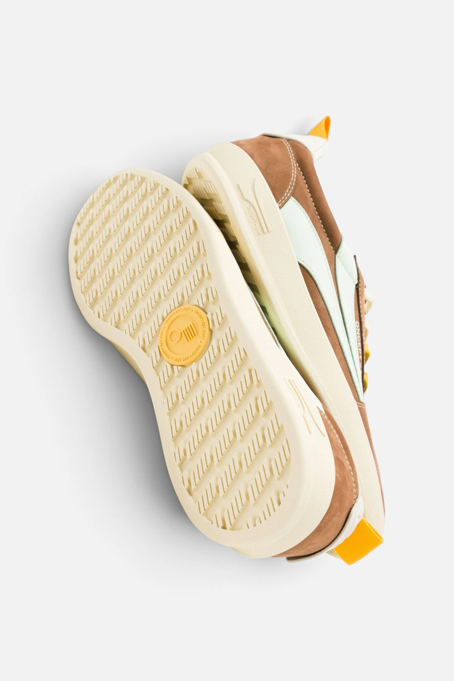 Oncept Fez Men's Sneaker in Mocha