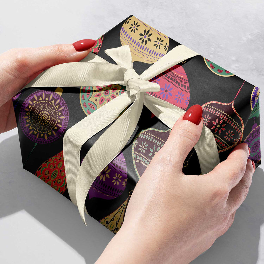 Jillson & Roberts Opulent Ornament Gift Wrapping Paper
