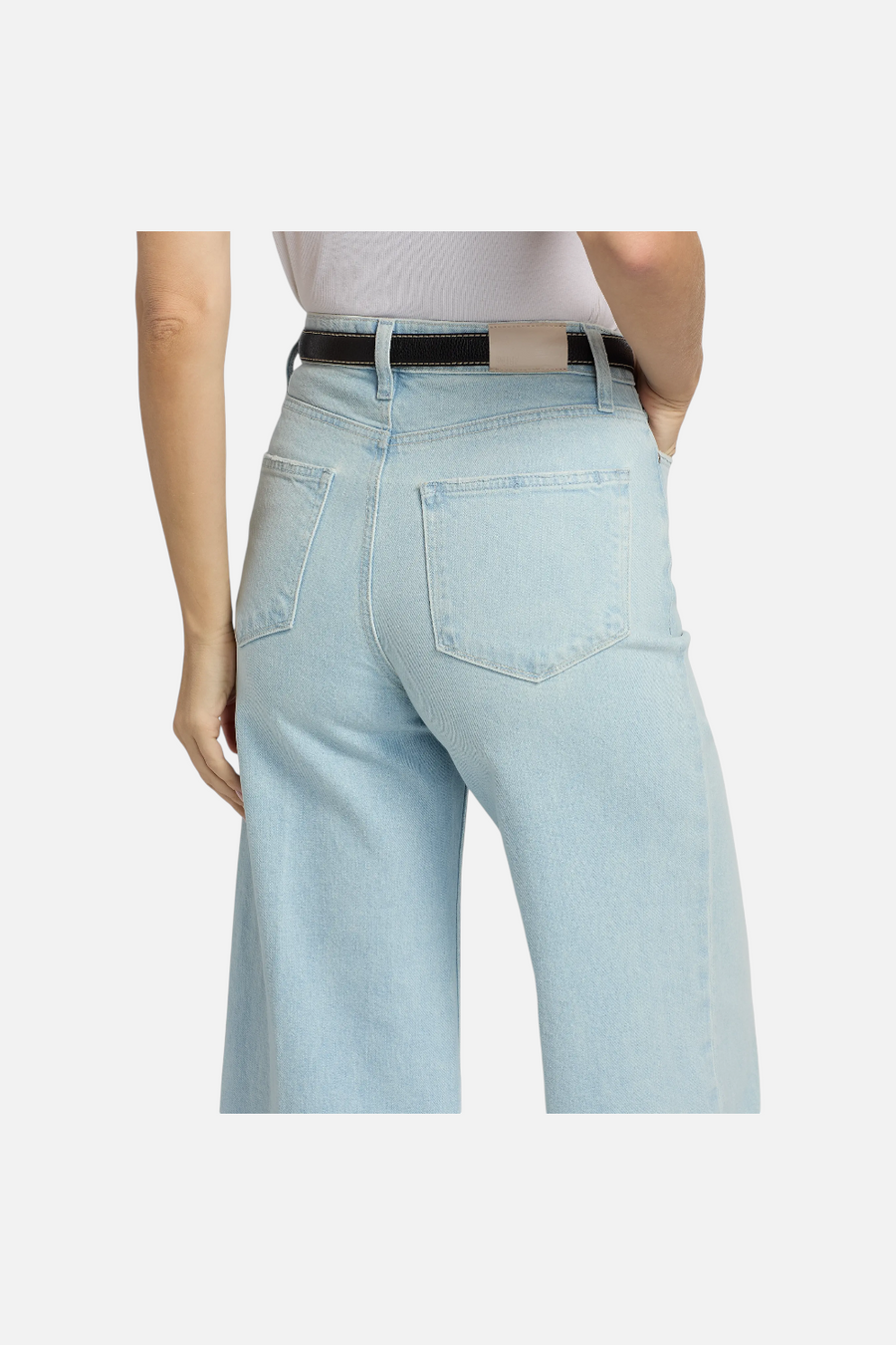 Paige Harper Ankle Crop Jeans in Fleur De Mer