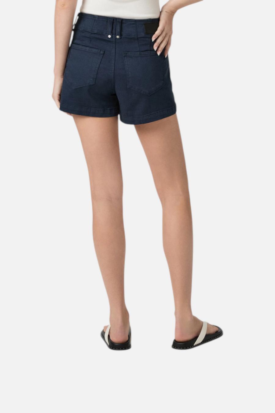 Paige Olivia Cargo Short in Vintage Navy Seascape