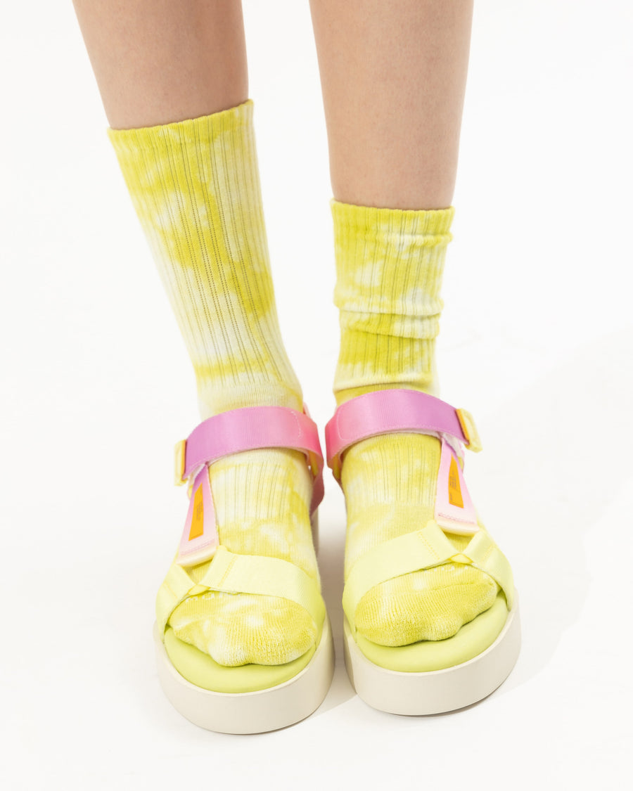 Oncept Women's Rio Sandal in Cosmo Multi
