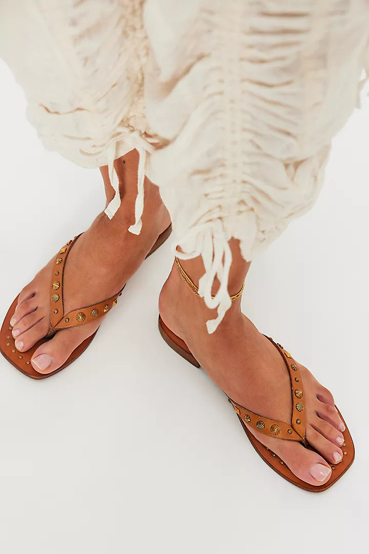 Free People Tide Flip Flop in Luggage Brown
