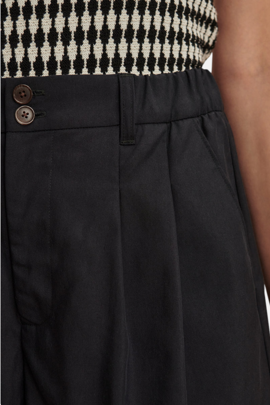 Varley Tansy Woven Short 3" in Black